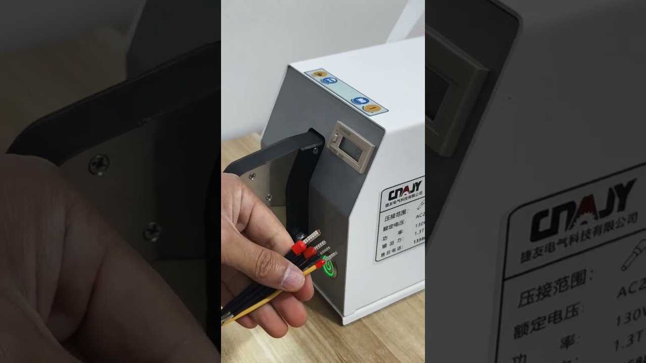 Elektromos csővég-krimpelő automata gép #gyár #automatizálás