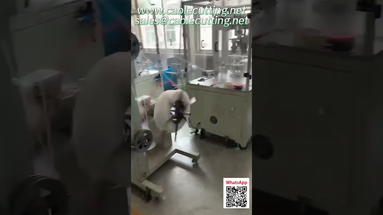 Nylon kábelhúzó szalag automata tekercselése és kötözése élő gyártásban
