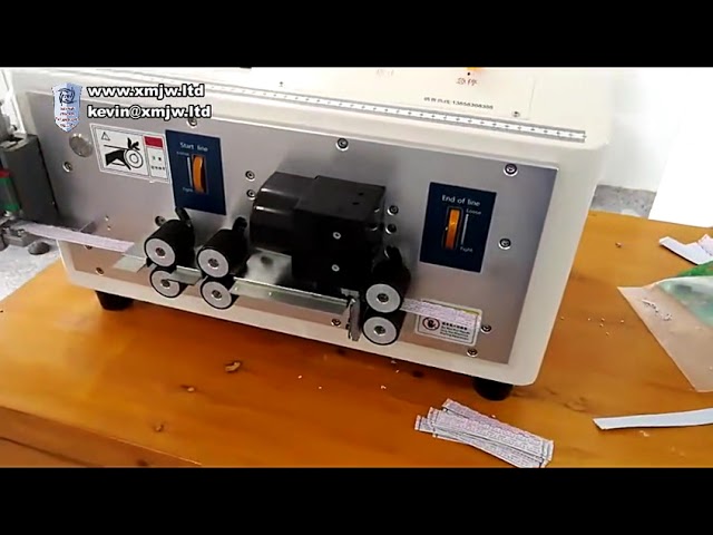 Automatikus lapos vezeték vágó és szalagkábel szétválasztó gép 2-40 tűs csatlakozóhoz