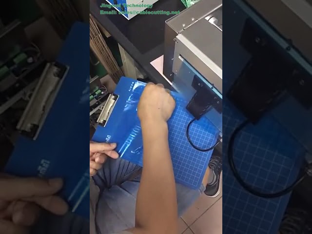 ZCUT-120 széles ragasztószalag vágó és adagoló gép – Új érkezés!