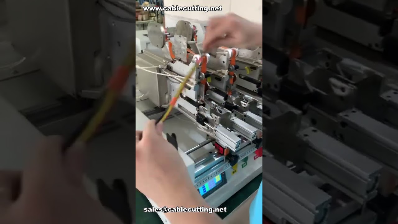 Automatikus kétfejű, kétállomásos pontragasztó gép autókábelkötegekhez # Gyári közvetlen
