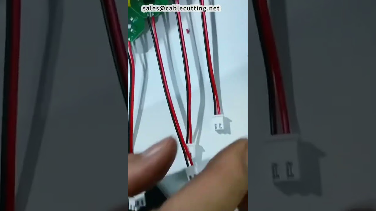 Automatikus forrasztógép kis ventilátor vezetékekhez PCB-re - 800 db/óra