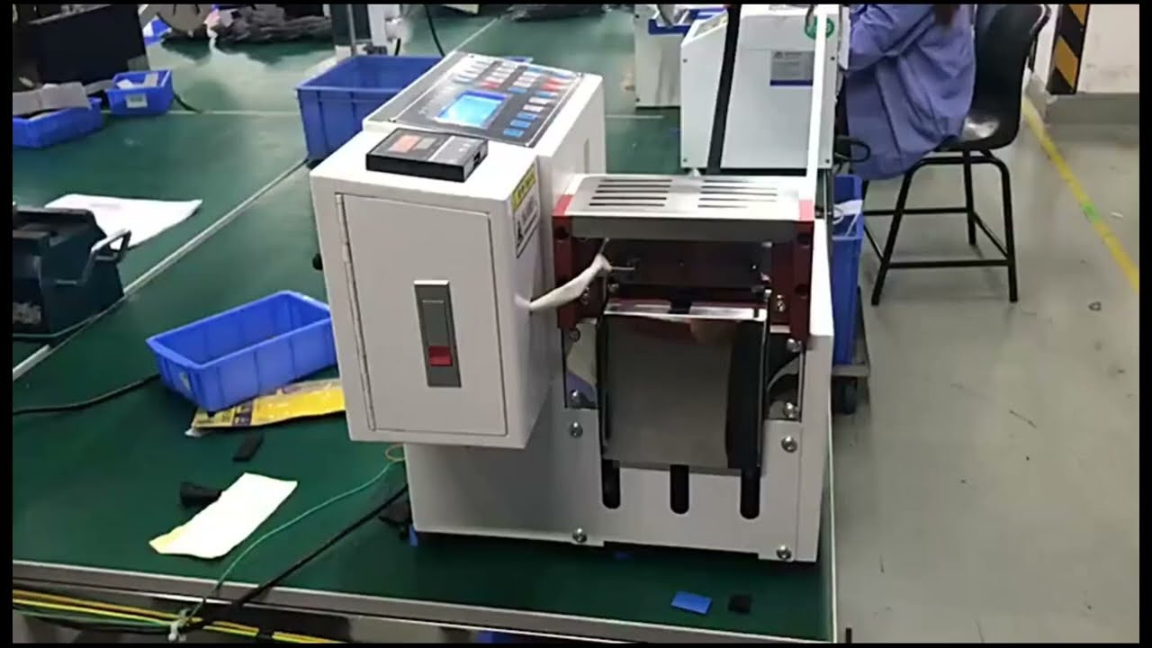 Automata forróvágó gép szalagok, kötelek és hevederek precíziós vágásához