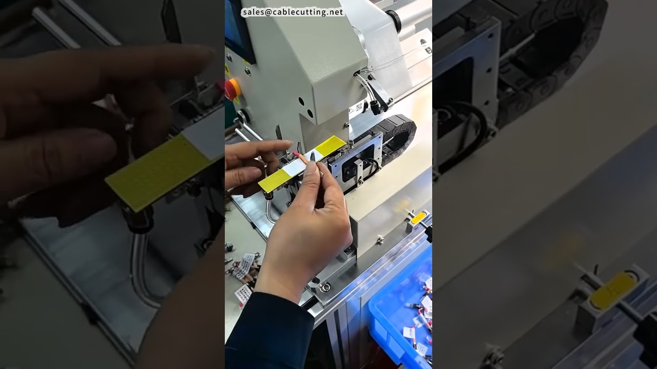 Drótcímkéző gép – Huzalra hajtogatott címkefelhordó automata #gyár #gép