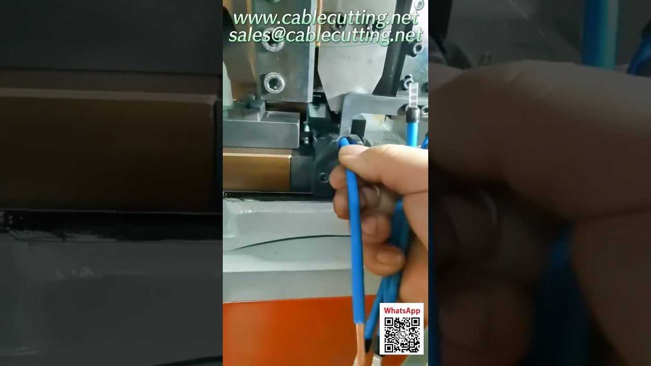 Nagy méretű csővég-krimpelő gép vibrációs adagolóval - Automata huzalvágó és -csupaszító
