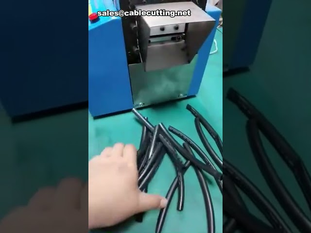 Precíziós gumi cső, címke és PVC cső vágógép – Automata gyártósori megoldás