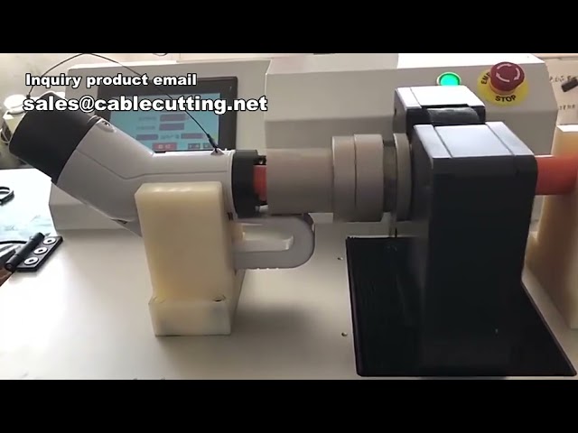 Automata anyacsavarozó gép – Csatlakozó anya csavarozó és ipari csavarozó berendezés