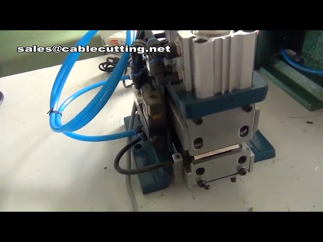 Pneumatikus kábelhámozó gép – Automata huzalszigetelés-eltávolító berendezés