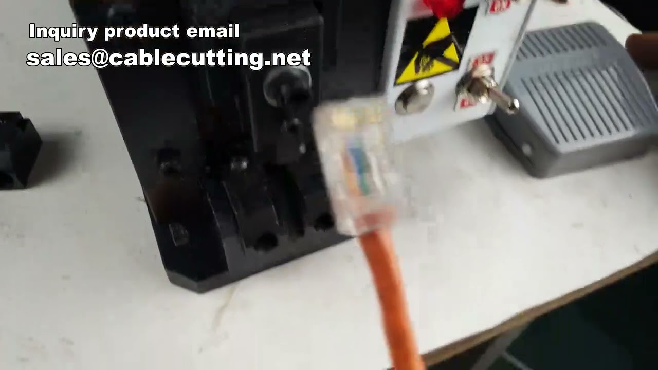 Cat6e RJ45 kristályfej fröccsöntő gép | Hálózati kábelgyártó berendezés