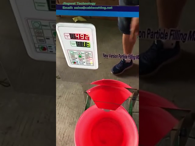 Élelmiszeripari automata adagoló és töltőgép – kávépor, rizs, dió és granulátumok mérlegeléséhez