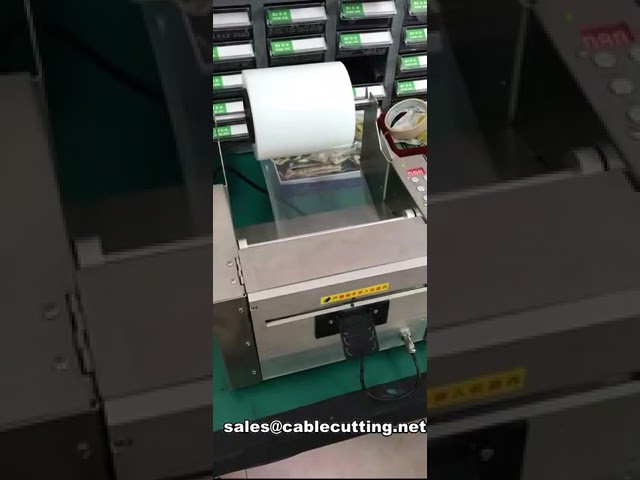 ZCUT-2: 200 mm-es elektromos ipari szalagvágó és adagoló gép