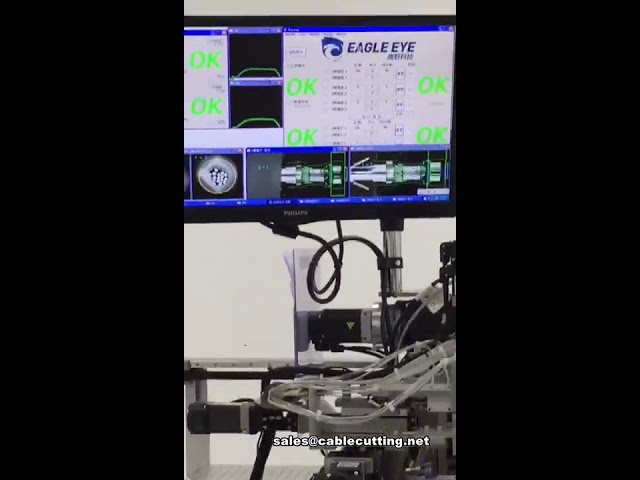 Teljesen automatikus érvéghüvelyező gép terminálösszeszereléshez és beillesztéshez