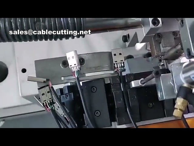 USB adatkábel automata forrasztógép – Gyári gyártósor kábelhegesztéshez