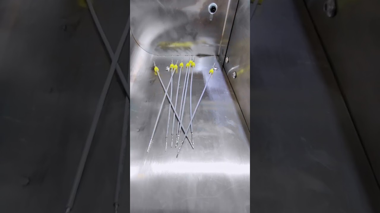 Hosszú vezeték ónozása és dugaszoló beültetése | Automata kábelmegmunkáló gép #machine #cablewirestrippingmachine #factory #pipelining